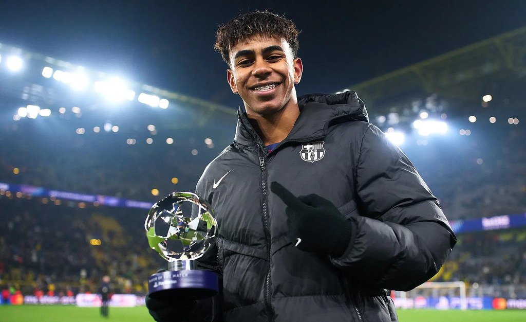 The first contract: the "modest" €6 million salary